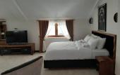 Туры в отель Waikiki Apartments