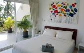 Туры в отель Beachside 3-bedroom Townhouse w Private Pool at 70 Meters From Beach