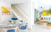 Туры в отель Beachside 3-bedroom Townhouse w Private Pool at 70 Meters From Beach