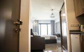 Туры в отель Jimmy's Suites
