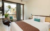 Туры в отель Hotel Le Bouton