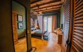 Туры в отель The Remote Hotel