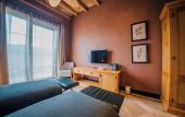Туры в отель The Remote Hotel