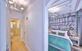Туры в отель 9 Doors Hotel