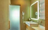 Туры в отель Diplomat Hotel