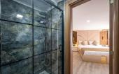 Туры в отель Luxury Airport Hotel by Zazzoni