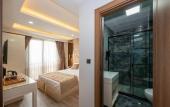Туры в отель Luxury Airport Hotel by Zazzoni
