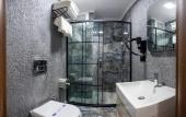 Туры в отель Luxury Airport Hotel by Zazzoni