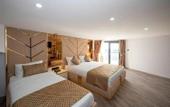 Туры в отель Luxury Airport Hotel by Zazzoni