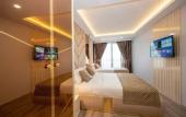 Туры в отель Luxury Airport Hotel by Zazzoni