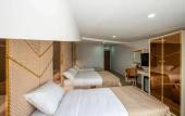 Туры в отель Luxury Airport Hotel by Zazzoni