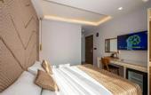 Туры в отель Luxury Airport Hotel by Zazzoni