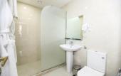 Туры в отель Macao Hotel