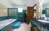 Туры в отель Luxury Four Bed Villa Jasmine, Infinity Pool, Full Staff , Chef and Breakfasts