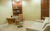 Туры в отель Surabaya Suites Hotel