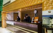 Туры в отель Surabaya Suites Hotel
