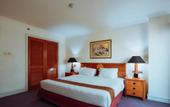 Туры в отель Surabaya Suites Hotel