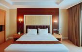 Туры в отель Surabaya Suites Hotel