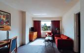 Туры в отель Surabaya Suites Hotel