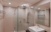 Туры в отель Surabaya Suites Hotel