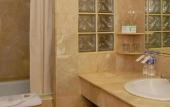 Туры в отель Surabaya Suites Hotel