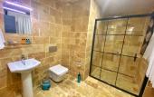 Туры в отель Whitestone Hotel