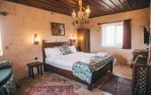 Туры в отель Tale Cave INN