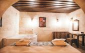 Туры в отель Tale Cave INN