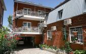 Туры в отель Otdykhay U Galiny Guest house