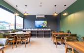Туры в отель Mardy Sui?t Hotel