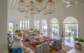 Туры в отель Breathtaking Villa In 02 Acres Of Tropical Walled-in Gardens