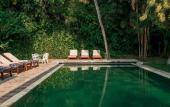 Туры в отель Refurbished Family Village House With Private Pool