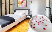 Туры в отель Upside Apartments