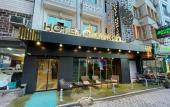 Туры в отель Crowned Plus Hotel
