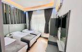 Туры в отель Crowned Plus Hotel