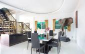 Туры в отель Holiday Bliss 3BR Pool Villa Lancelot 2