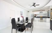 Туры в отель Holiday Bliss 3BR Pool Villa Lancelot 2