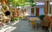 Туры в отель Dvorik Na Vladimirskoy Guest House