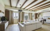 Туры в отель Lustica Bay Marina