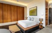Туры в отель Villa Chelay - Luxury Waterfront Villa