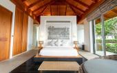Туры в отель Villa Chelay - Luxury Waterfront Villa
