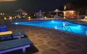 Туры в отель Dolphin Continental Hotel