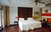 Туры в отель RedDoorz Plus Evergreen Boutique Hotel