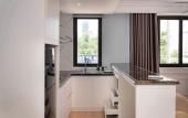 Туры в отель Louis Mo Apartment