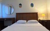 Туры в отель Naval Hotel