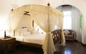 Туры в отель The Clovelly Bungalow