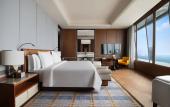 Туры в отель Four Seasons Hotel Dalian