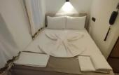Туры в отель The Professor's Hotel
