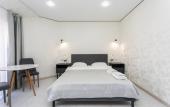 Туры в отель Royal Lake Guest House