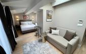 Туры в отель Weingart Suites Hotel